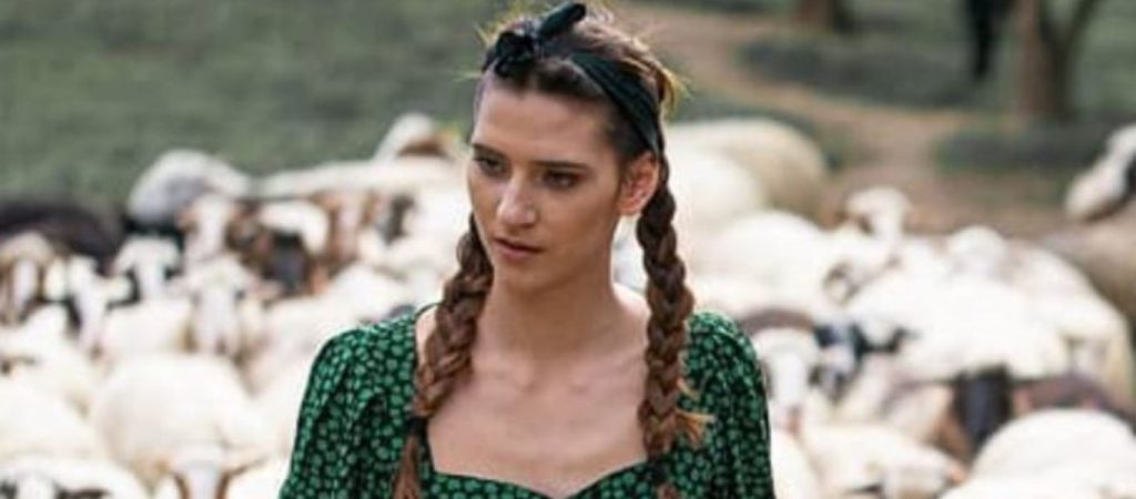 Μ.Μιχαλοπούλου: «Μια γυναίκα στο σούπερ μάρκετ μου είπε “Πώς είσαι έτσι; Φάε κάτι!”» (βίντεο)