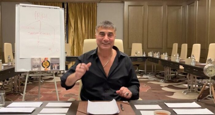 Νέος «γύρος» αποκαλύψεων από τον αρχιμαφιόζο Πεκέρ – «Η Άγκυρα στέλνει χρήματα μέσω ΜΚΟ στα Σκόπια» (βίντεο)