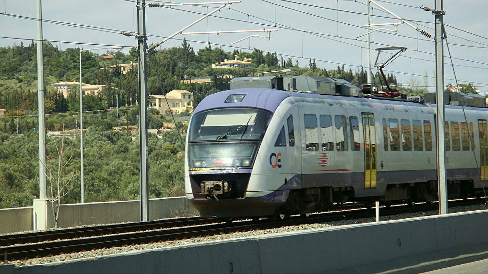 ΤΡΑΙΝΟΣΕ: Χωρίς προαστιακό και τρένα στις 10 Ιουνίου