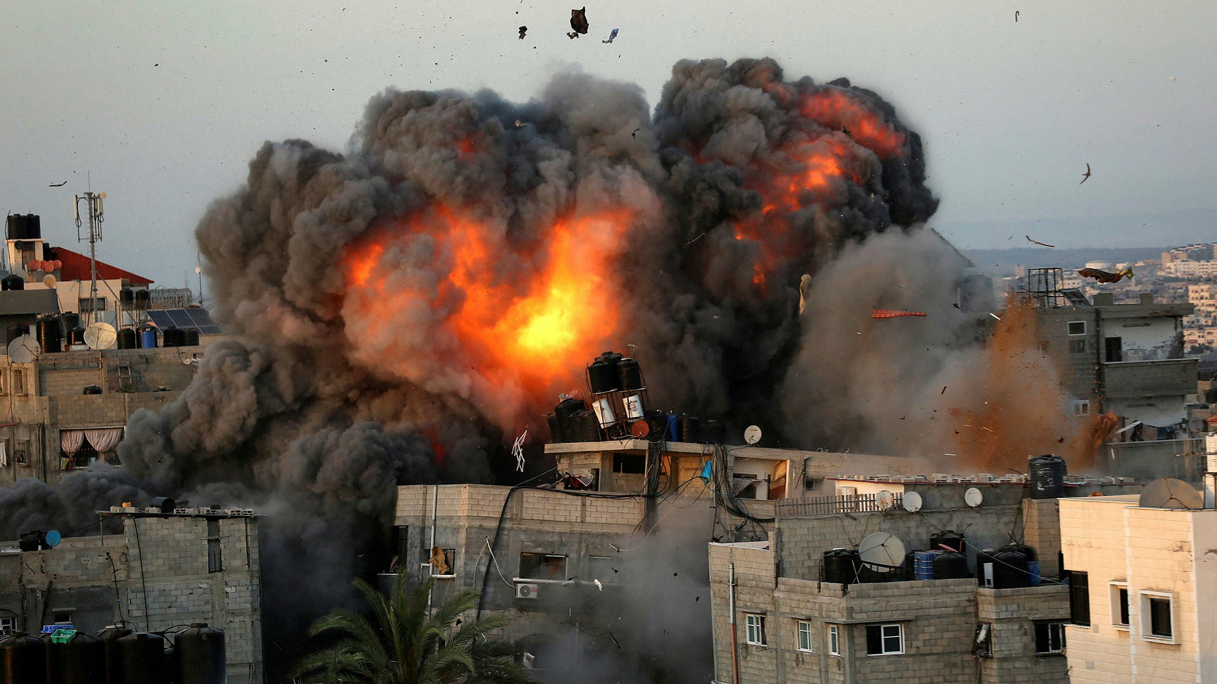 Ισραήλ:  «Σύστημα παρεμβολών της Χαμάς βρισκόταν στο κτίριο που βομβαρδίσαμε στην Γάζα»
