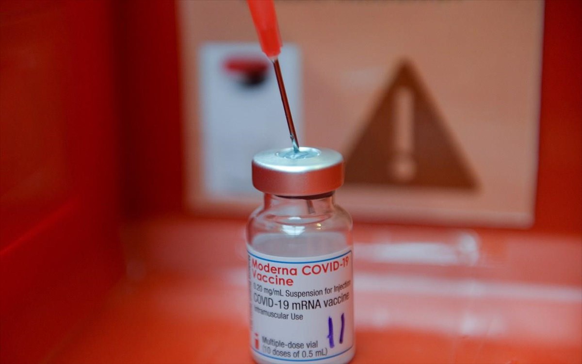 Και η Moderna στους παιδικούς εμβολιασμούς: Ο ΕΜΑ άρχισε την αξιολόγηση του εμβολίου της από παιδιά 12 ετών!