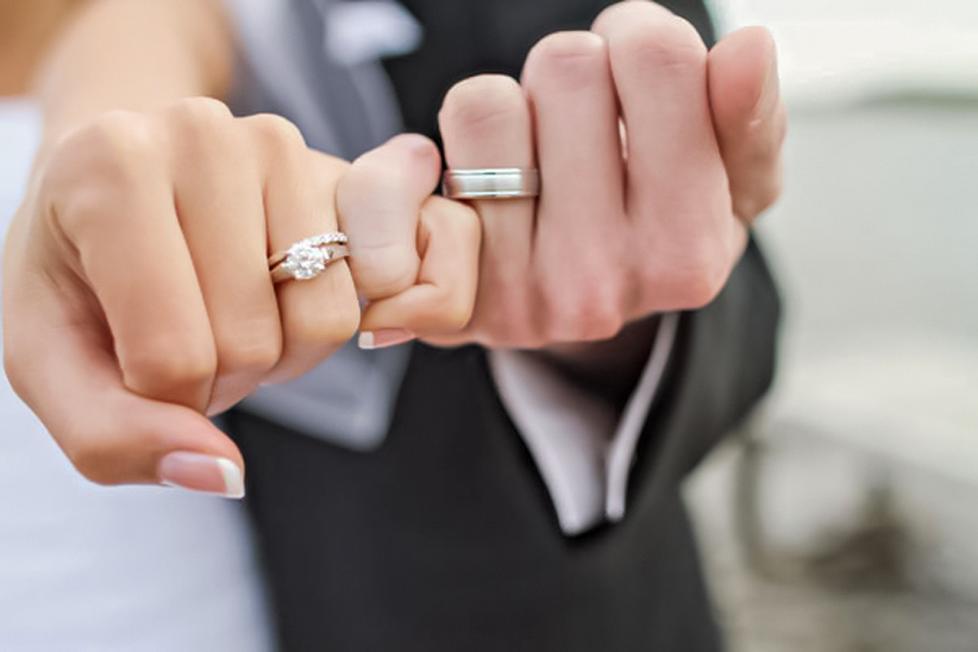 Το γνωρίζατε; – Γιατί φοράμε βέρα στο τέταρτο δάχτυλο του δεξιού χεριού;