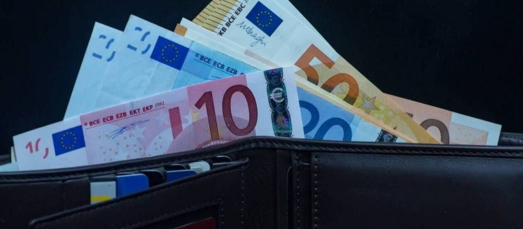 Επικουρική ασφάλιση: Όσα πρέπει να ξέρετε για το νέο σύστημα που θα ισχύσει από το 2022