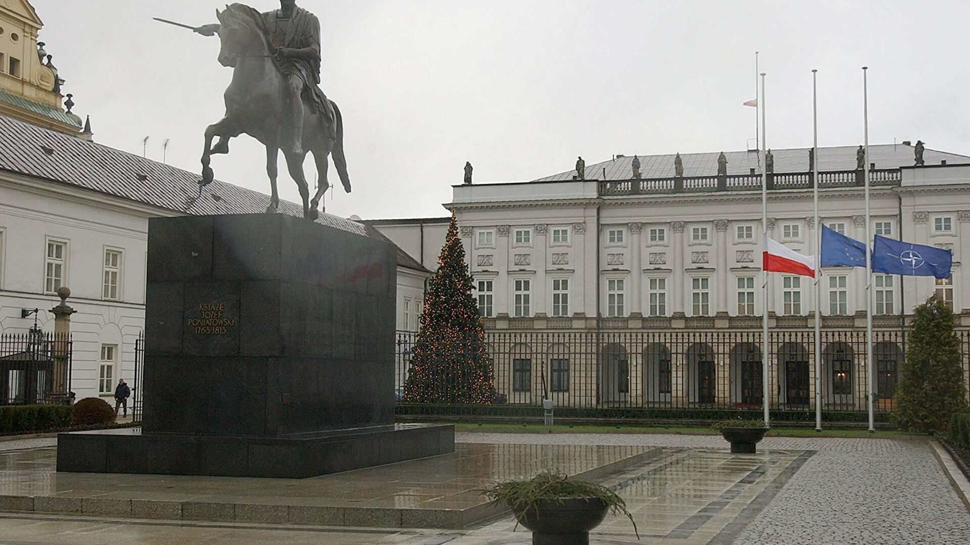 Χειροπέδες σε δημοσιογράφο στη Βαρσοβία – Κατηγορείται για κατασκοπεία υπέρ της Ρωσίας