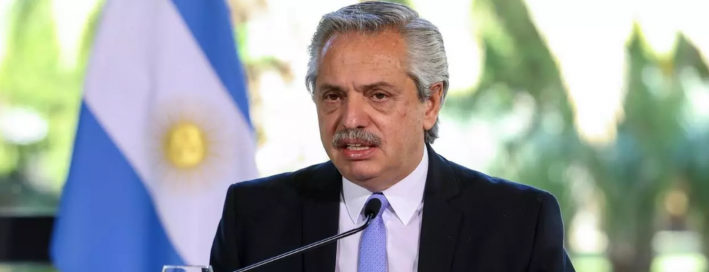 Συγγνώμη από τον Αργεντινό Πρόεδρο μετά τη δήλωση «οι Βραζιλιάνοι κατάγονται από τη ζούγκλα» (φώτο-βίντεο)