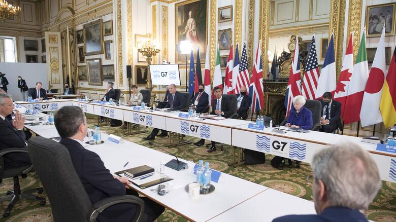Εκκενώνεται το ξενοδοχείο ης G7 λόγω ύποπτου δέματος