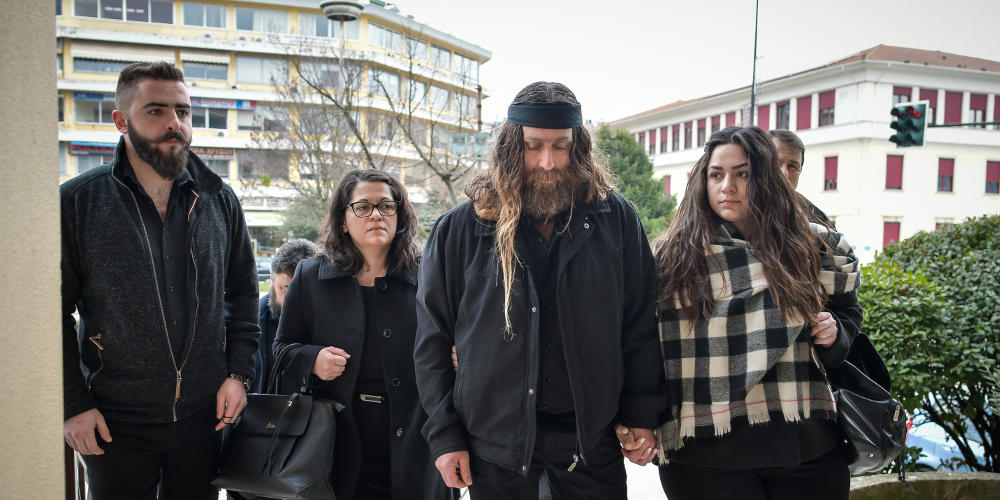 Σήμερα η δίκη για τον θάνατο του Βαγγέλη Γιακουμάκη – Συγκινούν τα λόγια της οικογένειάς του