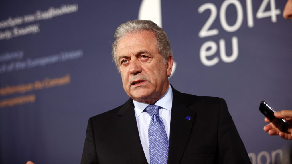 Δ.Αβραμόπουλος: Ακύρωσε τη συμμετοχή του στο τουρκικό Φόρουμ λόγω Ε.Τατάρ