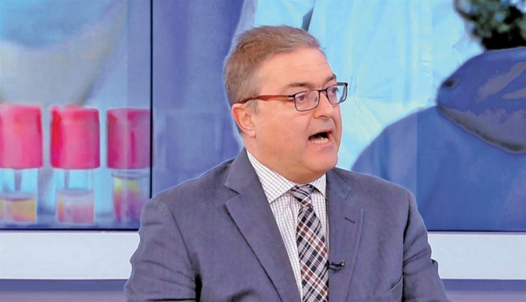 Ο Θ.Βασιλακόπουλος ζητά ακόμα και «εκβιασμό» όσων δεν εμβολιάστηκαν: «Να τους στερήσουμε αυτά που τους αρέσουν»