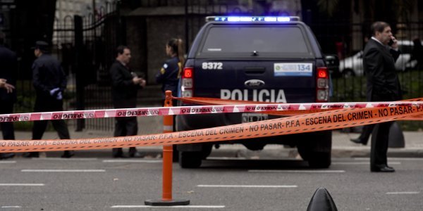Αργεντινή: Χειροπέδες σε απόστρατο Χιλιανό συνταγματάρχη – Έχει καταδικαστεί για τη δολοφονία 23 ανθρώπων επί Πινοσέτ