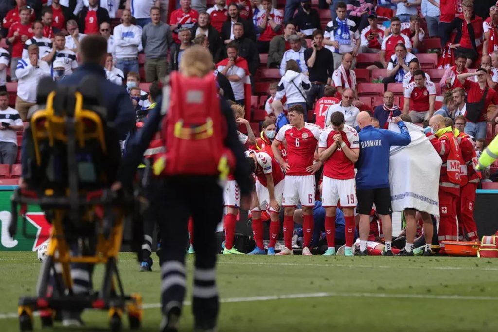 Ποδοσφαιρικές ιστορίες που συγκλόνισαν: Παίκτες και προπονητές που πέθαναν στο γήπεδο (φώτο)