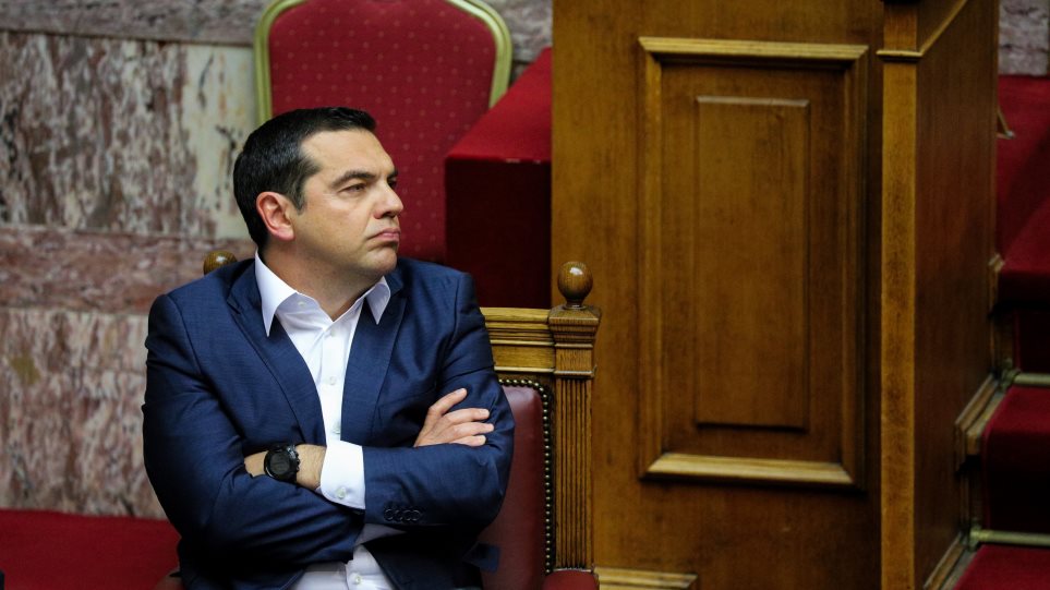 Α.Τσίπρας για Σ.Τσιτσιπά: «Είσαι μόλις 22 και μας κάνει όλους περήφανους»