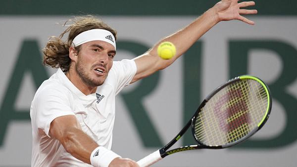 Αποθέωση στο Twitter για την εμφάνιση του Σ.Τσιτσιπά στο Roland Garros – «Τι στιγμές μας χαρίζεις παικταρά!»