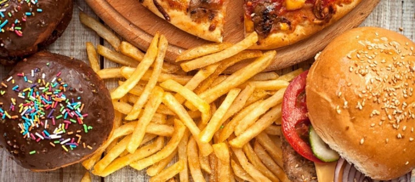 Καλό είναι να τα αποφεύγετε: Αυτά είναι τα δέκα πιο καρκινογόνα τρόφιμα
