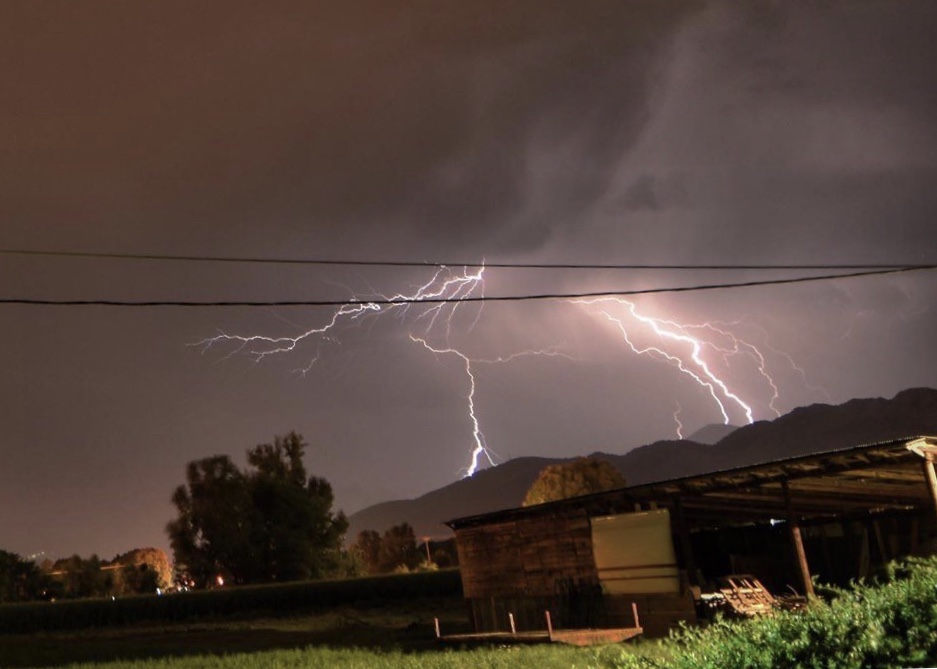 Κρήτη: 30 ζώα από κοπάδι στα Χανιά σκοτώθηκαν από κεραυνό