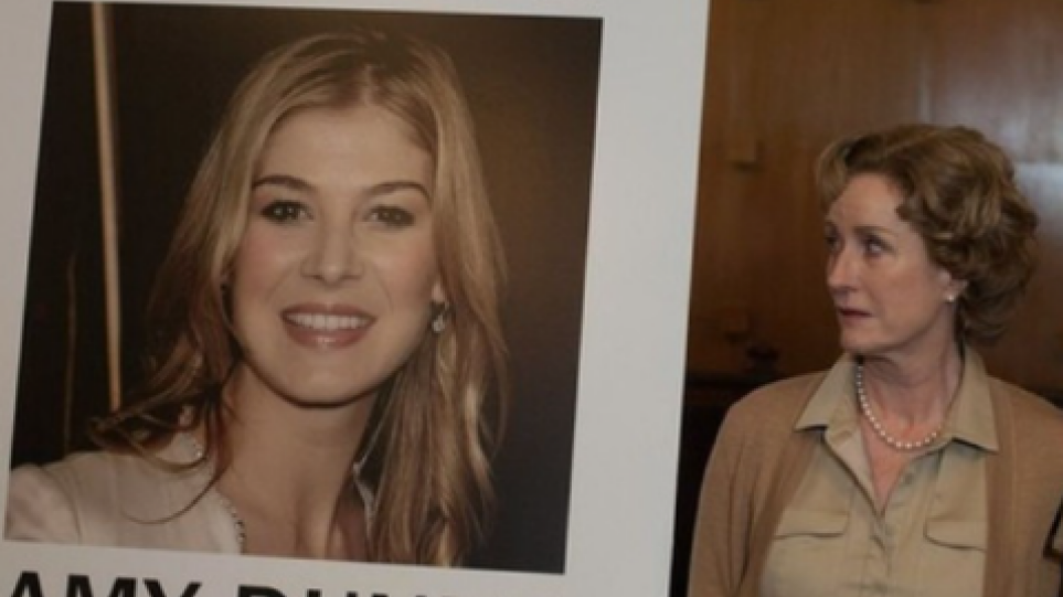 Νεκρή στα 65 της η ηθοποιός Λίζα Μπέινς μετά από τροχαίο (φωτο)