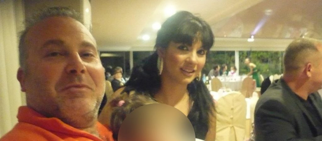 Ζάκυνθος: Παραδόθηκε η 27χρονη τσιλιαδόρος της δολοφονίας της Χ.Κλουτσινιώτη