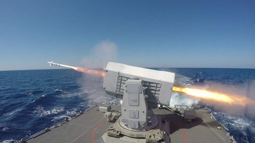 ΠΝ: Αναγκάζεται και στήνει «παγίδες» στα τουρκικά πλοία προκειμένου να πραγματοποιεί τις ασκήσεις του