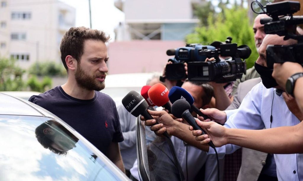 Γλυκά Νερά: Αγκάλιαζε τη μητέρα της Καρολάιν στο μνημόσυνο λίγο πριν ομολογήσει τη δολοφονία -Το χρονικό του εγκλήματος