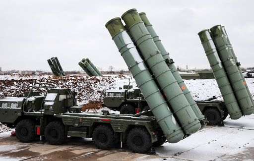 Τουρκική εφημερίδα: «Η Άγκυρα δεν θα χρησιμοποιήσει το ρωσικό αντιπυραυλικό σύστημα των S-400 για χρόνια»