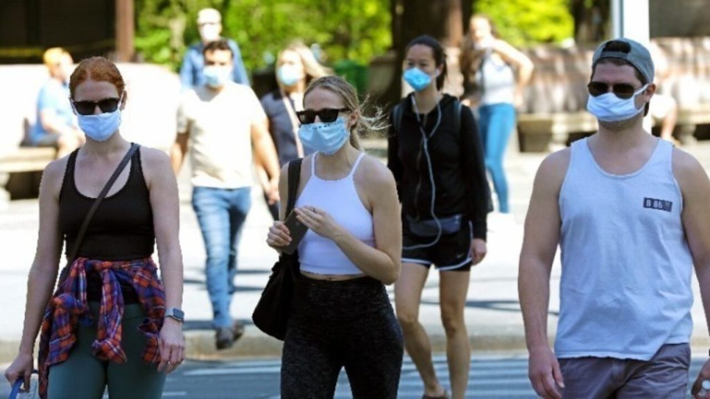 «Κυβέρνηση» λοιμωξιολόγων: Υπόσχονται επιστροφή στον… Ιούλιο του 2020 και θέλουν να είμαστε ευχαριστημένοι!