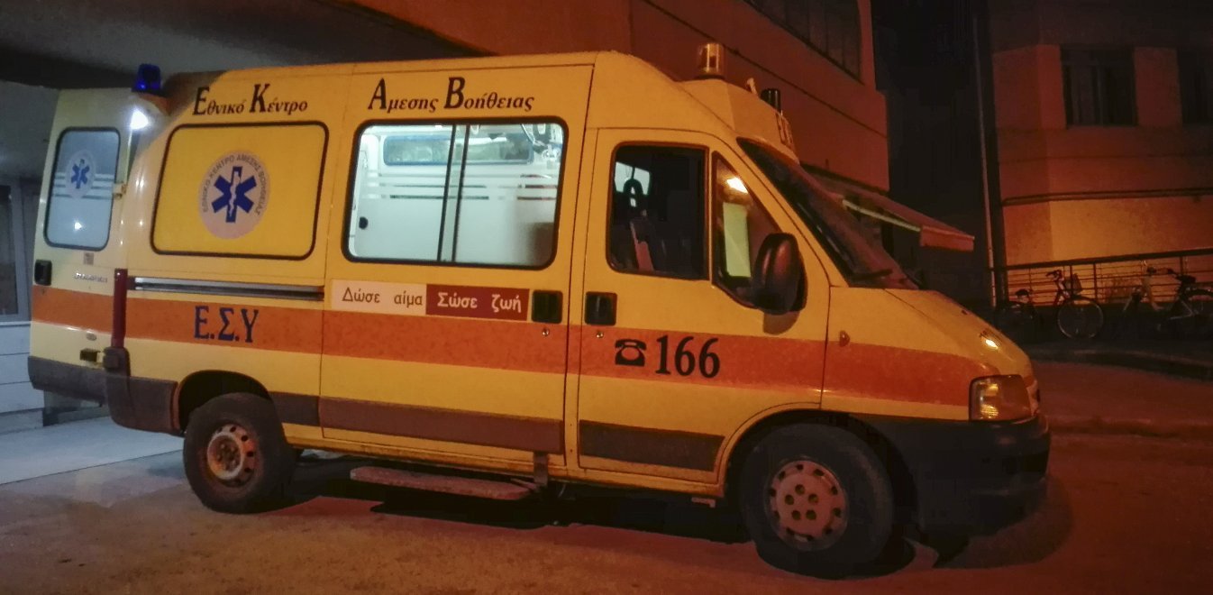 Ζευγολατιό Μεσσηνίας: ΙΧ συγκρούστηκε με πυροσβεστικό όχημα – Νεκρός ο 56χρονος οδηγός (φώτο)