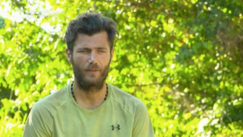 Survivor: «Ο Σάκης με έλεγε σκουπίδι όταν έκλειναν οι κάμερες» λέει ο Νίκος Μπάρτζης