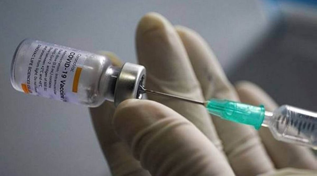 Στο 57% ο εμβολιασμός του ενήλικου πληθυσμού στην ΕΕ αλλά οι μεταλλάξεις εξαπλώνονται
