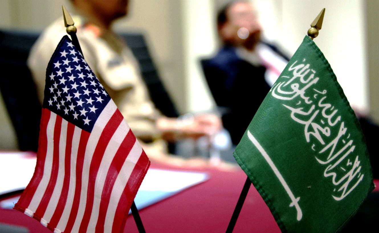 Σαουδική Αραβία: «Η μείωση της στρατιωτικής παρουσίας των ΗΠΑ δεν θα πλήξει τις αμυντικές ικανότητες της χώρας»