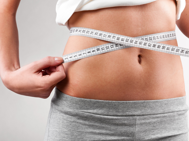 10+5 διατροφικές συνήθειες που σας απομακρύνουν από τη μέση «δαχτυλίδι»