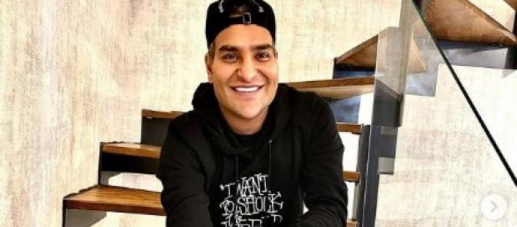 Άνδρας ξόδεψε 150.000 ευρώ για να μην χρησιμοποιεί τα φίλτρα του Instagram (φώτο)