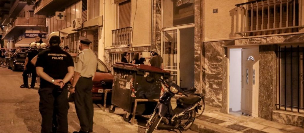 Πετράλωνα: Χειροπέδες στον 35χρονο Βούλγαρο που βίασε την 50χρονη καθαρίστρια