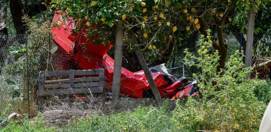 Ηλεία: Κλιμάκιο της Πολιτικής Αεροπορίας στο σημείο που συνετρίβη το αεροσκάφος (βίντεο)