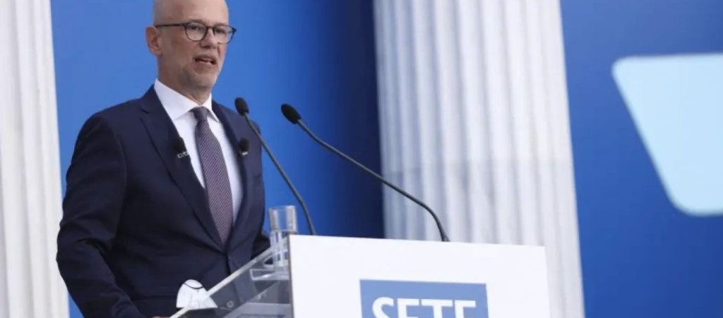 Γιάννης Ρέτσος: Τα ζητήματα που αντιμετωπίζει ο ελληνικός τουρισμός