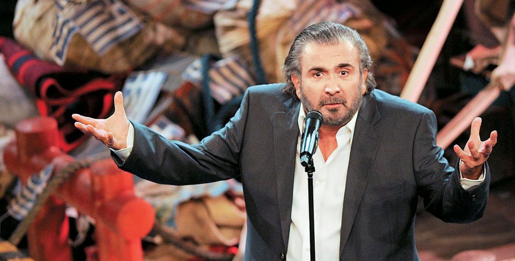 Λ.Λαζόπουλος: Με θρόμβωση στο πόδι μετά τον εμβολιασμό του με Pfizer