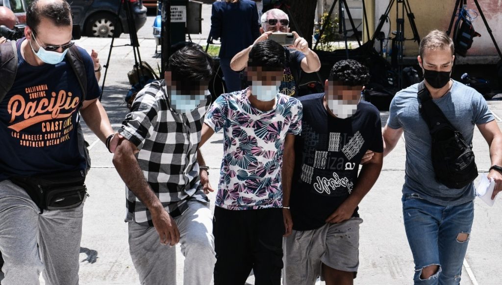 Οργή από τις δηλώσεις του πρωθυπουργού του Πακιστάν: Για τους βιασμούς ευθύνη φέρουν οι γυναίκες