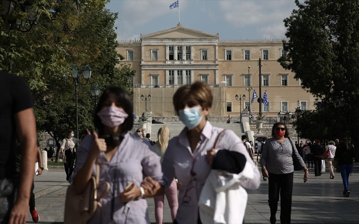 Στην κυβερνητική γραμμή ο Ν.Τζανάκης: «Η μετάλλαξη Δέλτα απειλεί τους ανεμβολίαστους»