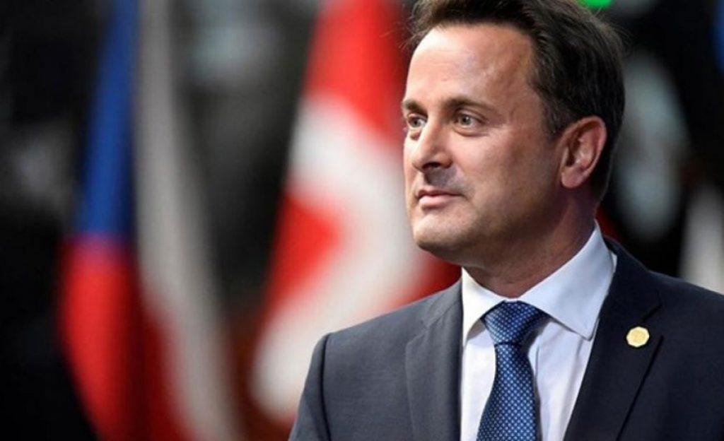 Θετικός στον κορωνοϊό ο πρωθυπουργός του Λουξεμβούργου – Είχε εμβολιαστεί με AstraZeneca (upd)