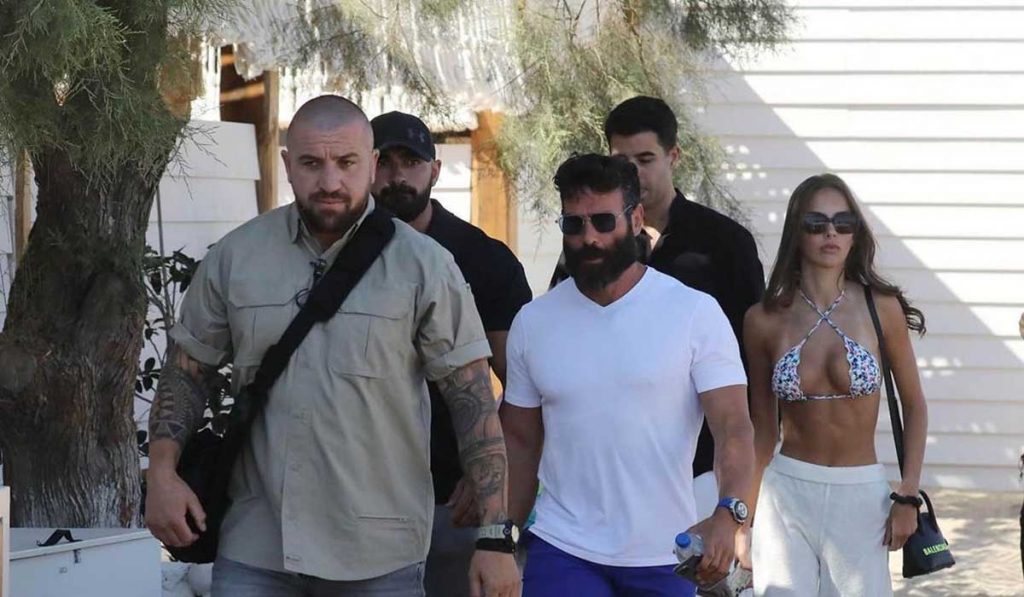 Ν.Αραβαντινός για τον ξυλοδαρμό του από Αλγερινούς: «Είμαι τυχερός που ζω»