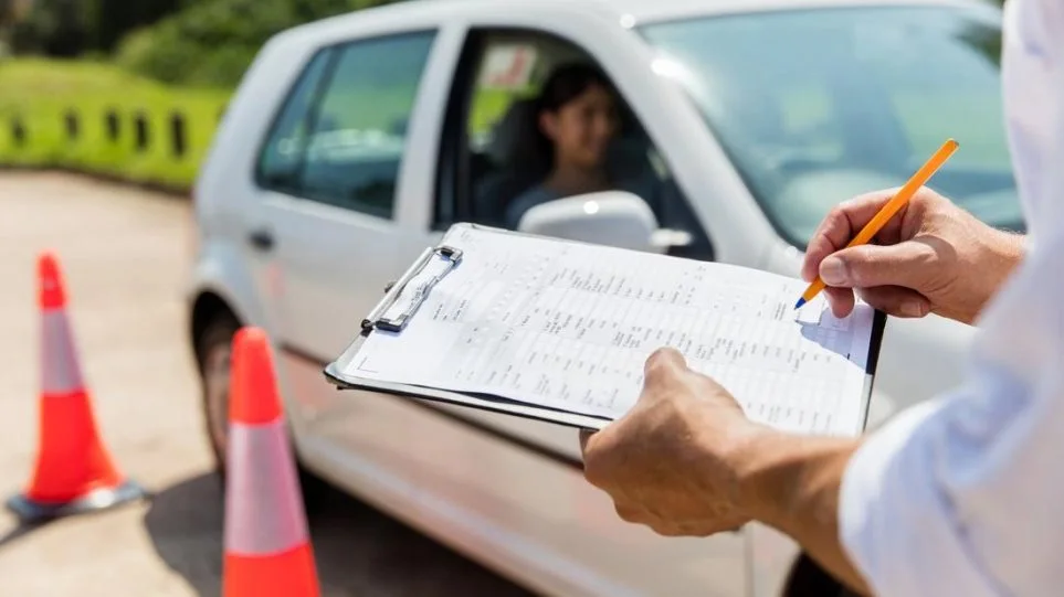 Ιωάννινα: Δάσκαλος οδήγησης πλαστογραφούσε δημόσια έγγραφα!