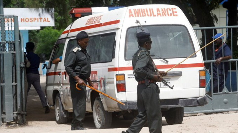 Επίθεση σε στρατιωτική βάση στη Σομαλία – Τουλάχιστον 30 νεκροί