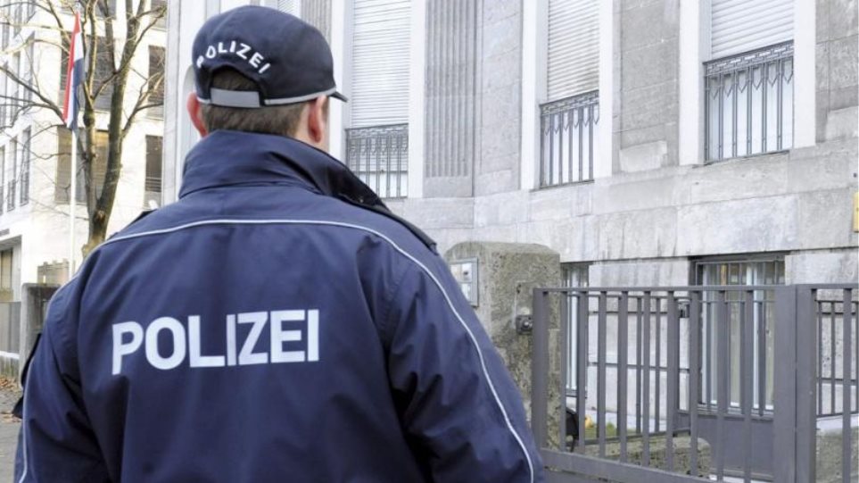 Γερμανία: Άνδρας μαχαίρωσε δύο άτομα – Παραμένει ασύλληπτος