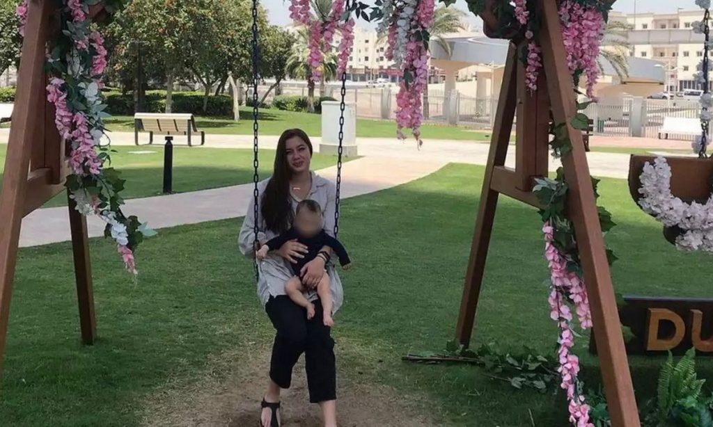 Γλυκά Νερά: Στους γονείς της Καρολάιν η μικρή Λυδία – Αφαιρέθηκε από τον πιλότο η γονική μέριμνα