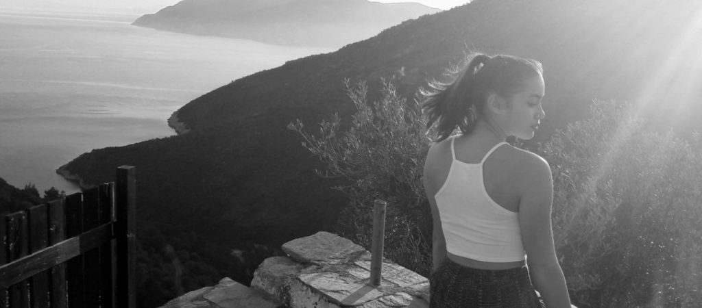 Γλυκά Νερά – Πνευματικός αδερφός Καρολάιν: «Είχα υποψιαστεί από την αρχή ότι ο σύζυγός της ήταν πίσω από τη δολοφονία»