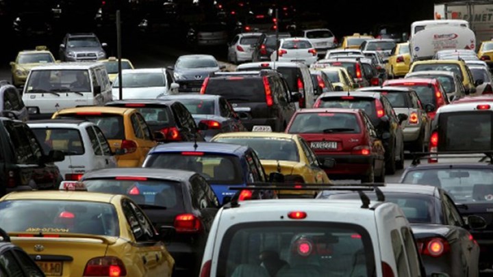 Μποτιλιάρισμα στους δρόμους της Αθήνας – Που εντοπίζονται προβλήματα (φωτο)