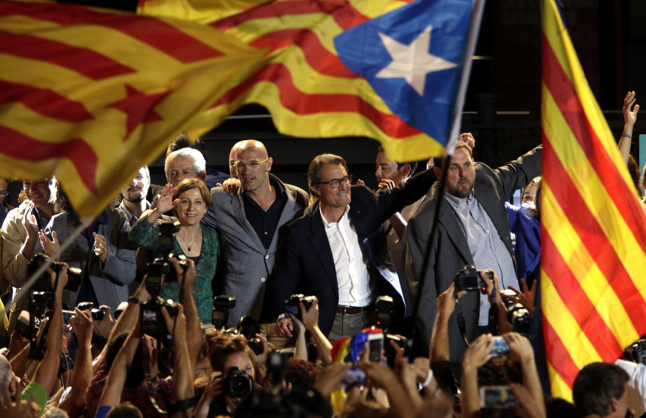 Καταλονία: Τέλη Σεπτεμβρίου θα επαναληφθεί ο διάλογος με τη Μαδρίτη