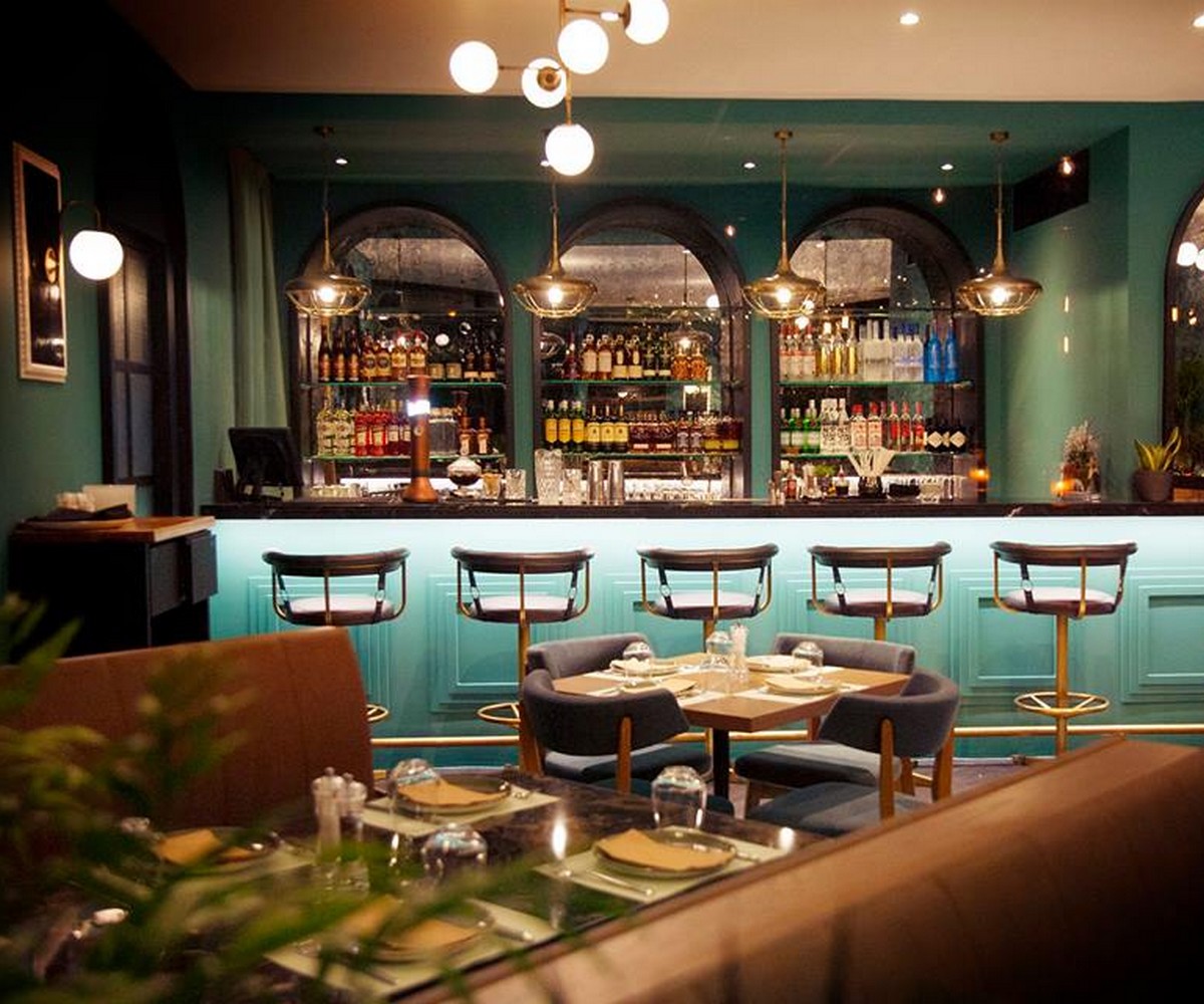 Καταστήματα για εμβολιασμένους και μη: Οι 5+1 διευκρινίσεις – Τι θα ισχύει αν ανεμβολίαστος αρνείται το τεστ