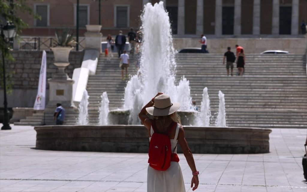 Ανοίγουν κλιματιζόμενοι χώροι στην Αττική ενόψει του καύσωνα – Σε ποια σημεία βρίσκονται (χάρτης)