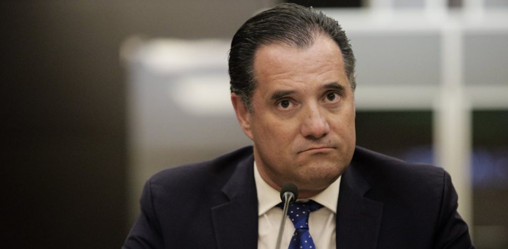 Α.Γεωργιάδης σε επιχειρηματίες: Απαγορεύετε την είσοδο σε μη εμβολιασμένους ή κλείνετε και δεν σας δίνουμε επίδομα