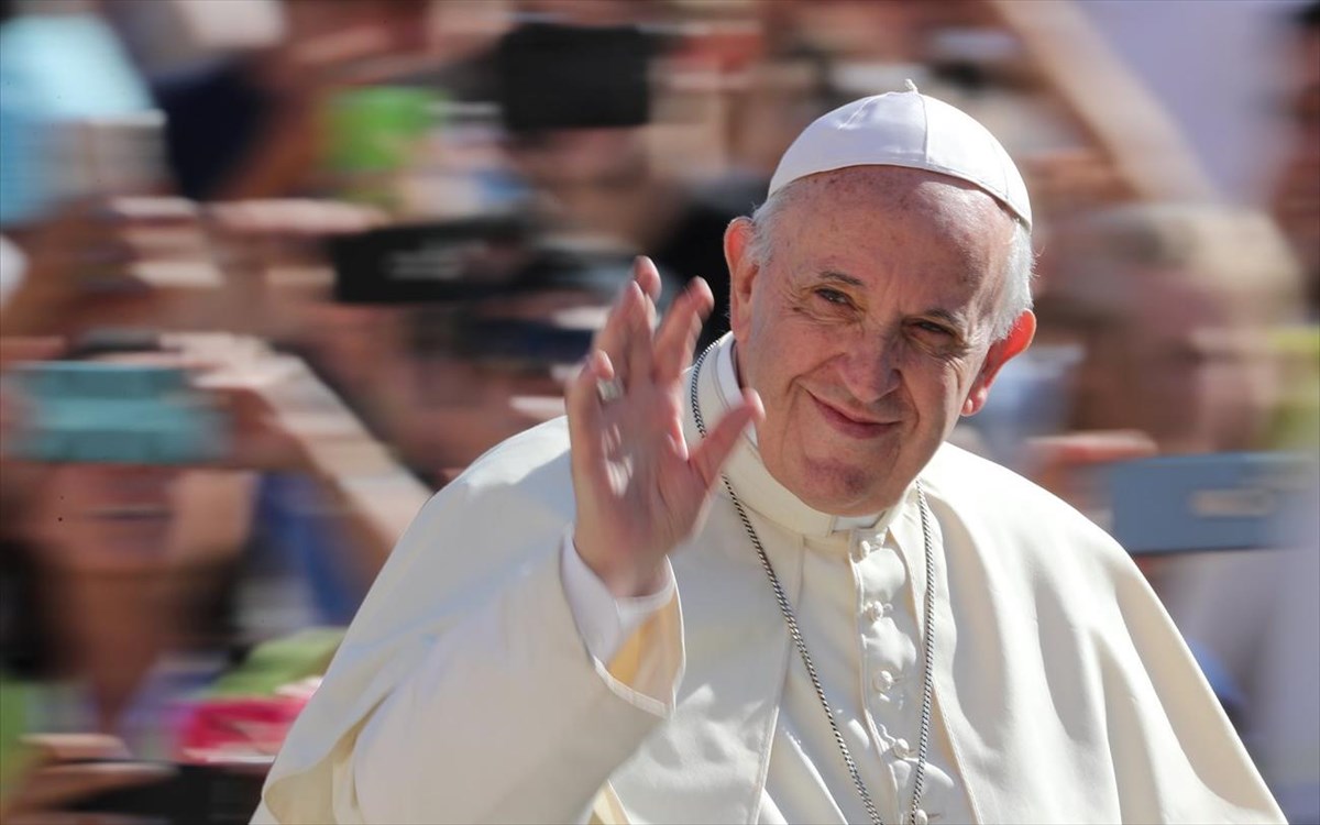 Ο Πάπας Φραγκίσκος έρχεται στην Ελλάδα τον προσεχή Σεπτέμβριο